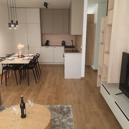 M&m2 Near Center With Free Parking - Ac Kosice