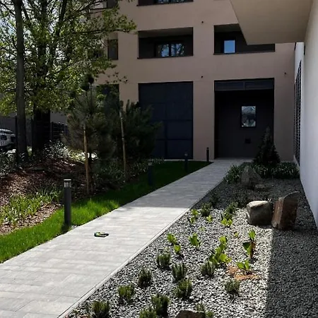 Apartment M&m2 Near Center With Free Parking - Ac Kosice