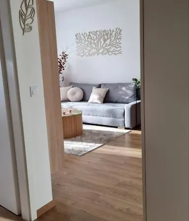 Apartment M&m2 Near Center With Free Parking - Ac *