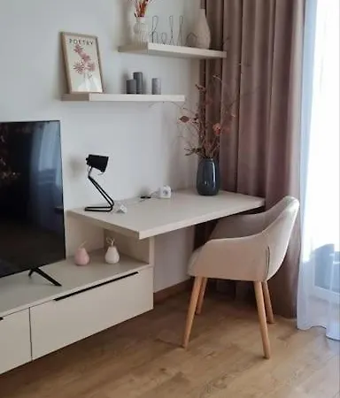 Apartment M&m2 Near Center With Free Parking - Ac *