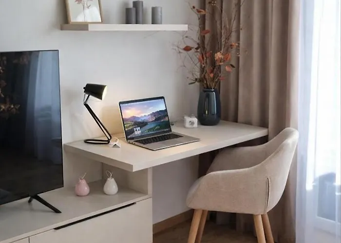 Apartman M&m2 Near Center With Free Parking - Ac Kassa