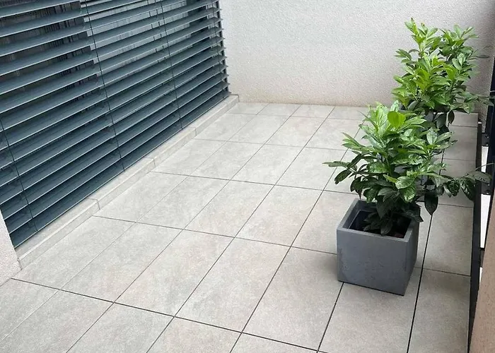 M&m2 Near Center With Free Parking - Ac Kassa